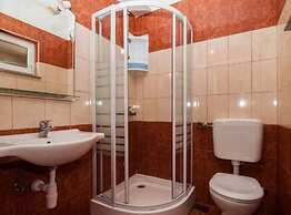 Seaside Oasis Apartments on Island Ugljan