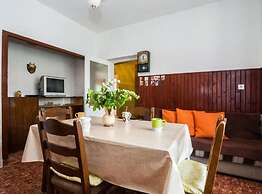 Seaside Oasis Apartments on Island Ugljan