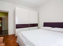 Seaside Oasis Apartments on Island Ugljan