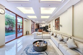 Villa Ellyne Canggu by Nagisa Bali