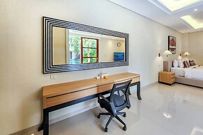 Villa Ellyne Canggu by Nagisa Bali