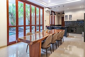 Villa Ellyne Canggu by Nagisa Bali