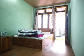 Okhli Homestay