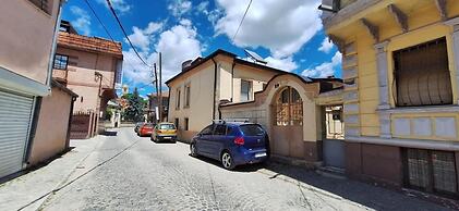 Gera's House Near Clock Tower