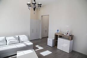 Corner House
