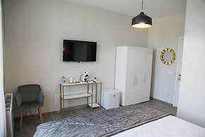 Corner House