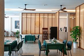 Smile Boutique Hotel By EHM