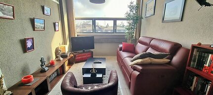 Very Bright Apartment in the Center of the City