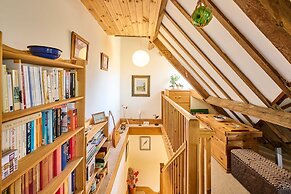 Host Stay The Clock Tower