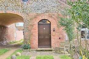 Host Stay The Clock Tower