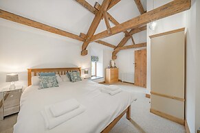 Host Stay The Cart House