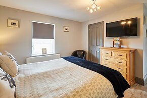 Host Stay Mount Cottage