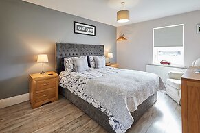 Host Stay Mount Cottage