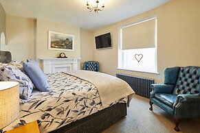 Host Stay Mount Cottage