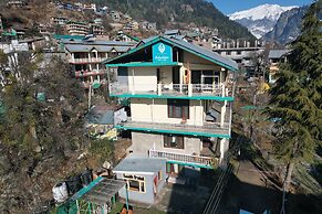 Beholden stay and cafe - Old Manali