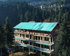 Beholden stay and cafe - Old Manali