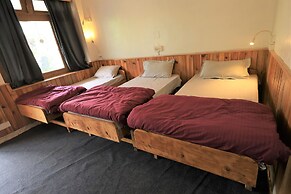 Beholden stay and cafe - Old Manali