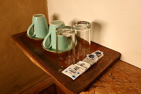 Beholden stay and cafe - Old Manali