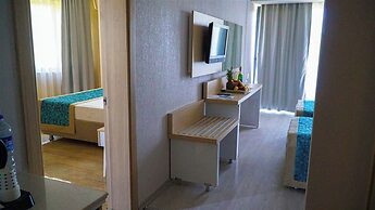 Pirate's Park Resort -All Inclusive