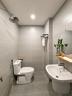 Mint Airport Central By Haviland