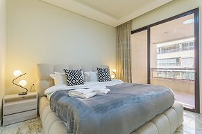 Crest - 3 Bedroom Apartment in Hamra