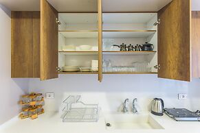 Crest - 3 Bedroom Apartment in Hamra