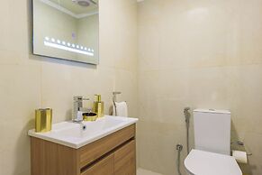 Crest - 3 Bedroom Apartment in Hamra