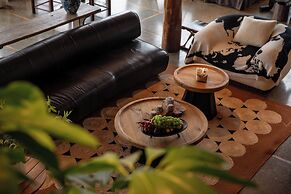 Hengshan No.5 Valley Cliff Homestay