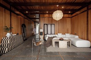 Hengshan No.5 Valley Cliff Homestay