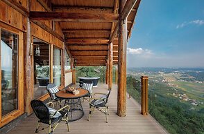 Hengshan No.5 Valley Cliff Homestay