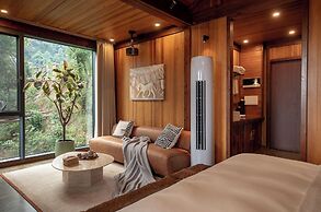 Hengshan No.5 Valley Cliff Homestay