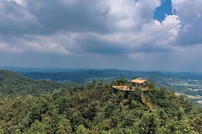 Hengshan No.5 Valley Cliff Homestay