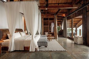 Hengshan No.5 Valley Cliff Homestay