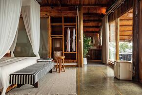 Hengshan No.5 Valley Cliff Homestay