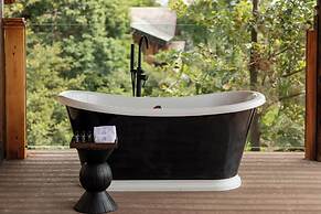 Hengshan No.5 Valley Cliff Homestay