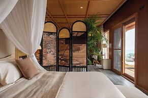 Hengshan No.5 Valley Cliff Homestay