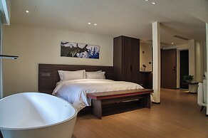 Harmony Zen Retreat in Jiuzhai Valley