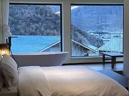 Harmony Zen Retreat in Jiuzhai Valley