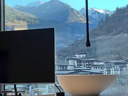 Harmony Zen Retreat in Jiuzhai Valley