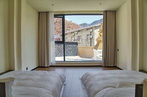 Harmony Zen Retreat in Jiuzhai Valley