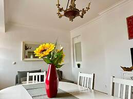 Charming 2 Bedroom Apartment in City Centre Lisboa