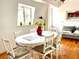 Charming 2 Bedroom Apartment in City Centre Lisboa