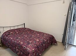 Cozy Apartment in Agios Loukas