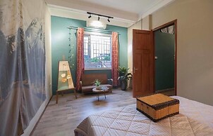 BOUTIQUE VILLA IN CENTRAL OF DISTRICT 1