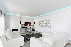 Elegant Villa Retreat