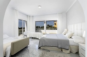 Elegant Villa Retreat