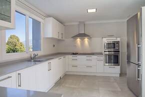 Elegant Villa Retreat