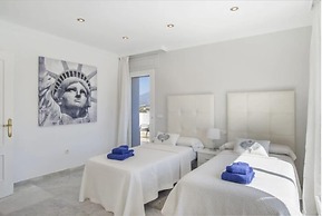 Elegant Villa Retreat