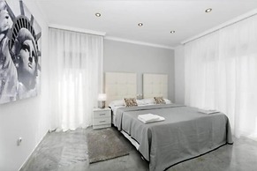 Elegant Villa Retreat