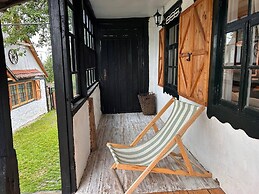 Hnameni Bovadzor Lodge